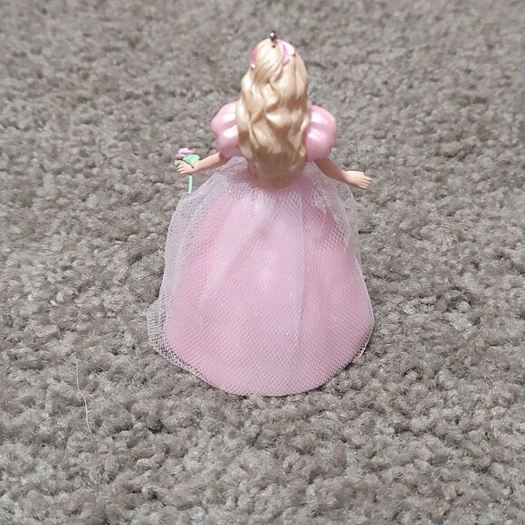 Barbie 1996 Springtime Collectors Series Ornament NIB - Picture 8 of 10